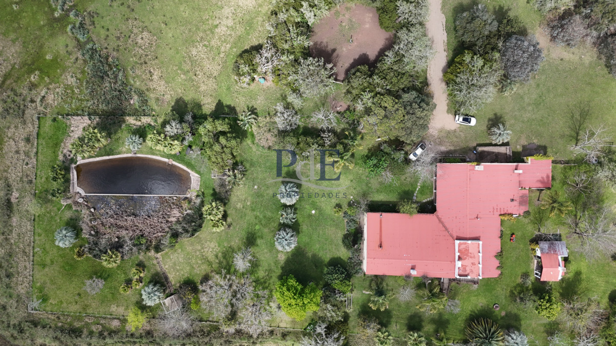 Chacra en venta | Posada de campo, 32 ha, 900 m² edificados, 9 dormitorios. Ubicación: Mariscala, Lavalleja - Imagen 1