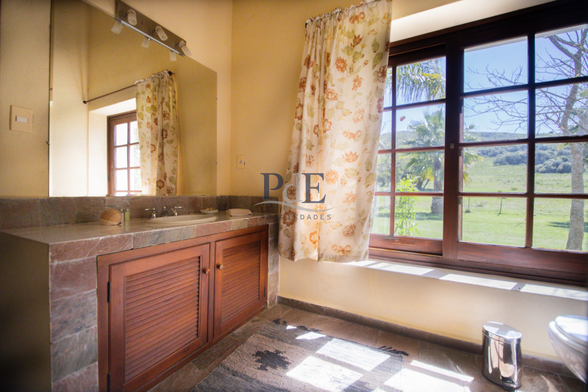 Chacra en venta | Posada de campo, 32 ha, 900 m² edificados, 9 dormitorios. Ubicación: Mariscala, Lavalleja - Imagen 25