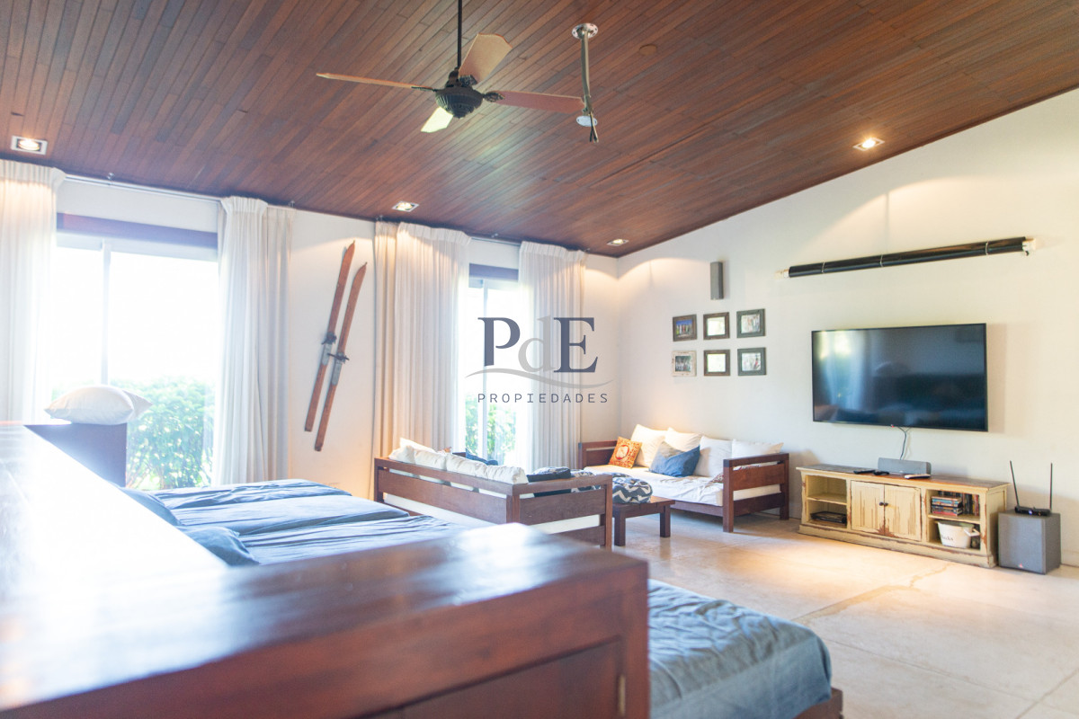 Chacra en venta | 5 dormitorios y 5 baños, living y comedor. Ubicación: La Barra, Punta del Este - Imagen 44
