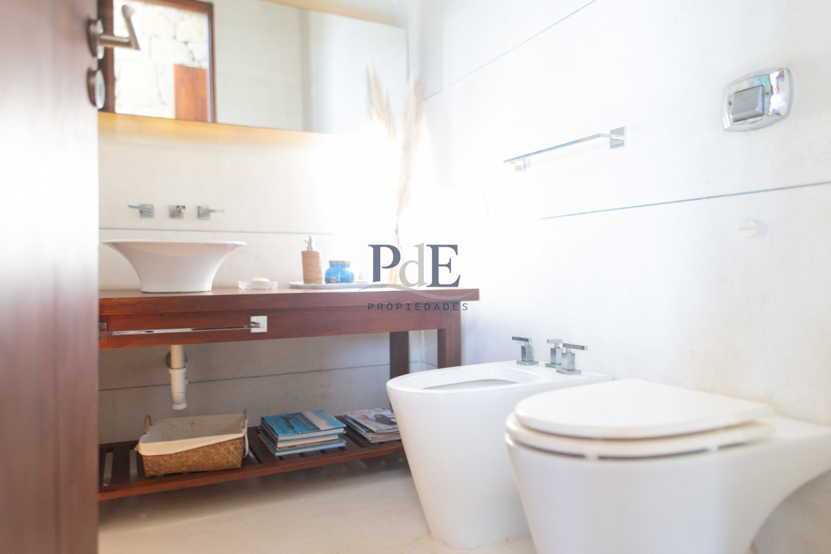 Chacra en venta | 5 dormitorios y 5 baños, living y comedor. Ubicación: La Barra, Punta del Este - Imagen 14