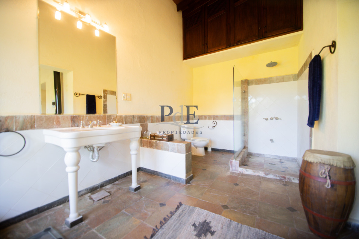 Chacra en venta | Posada de campo, 32 ha, 900 m² edificados, 9 dormitorios. Ubicación: Mariscala, Lavalleja - Imagen 34