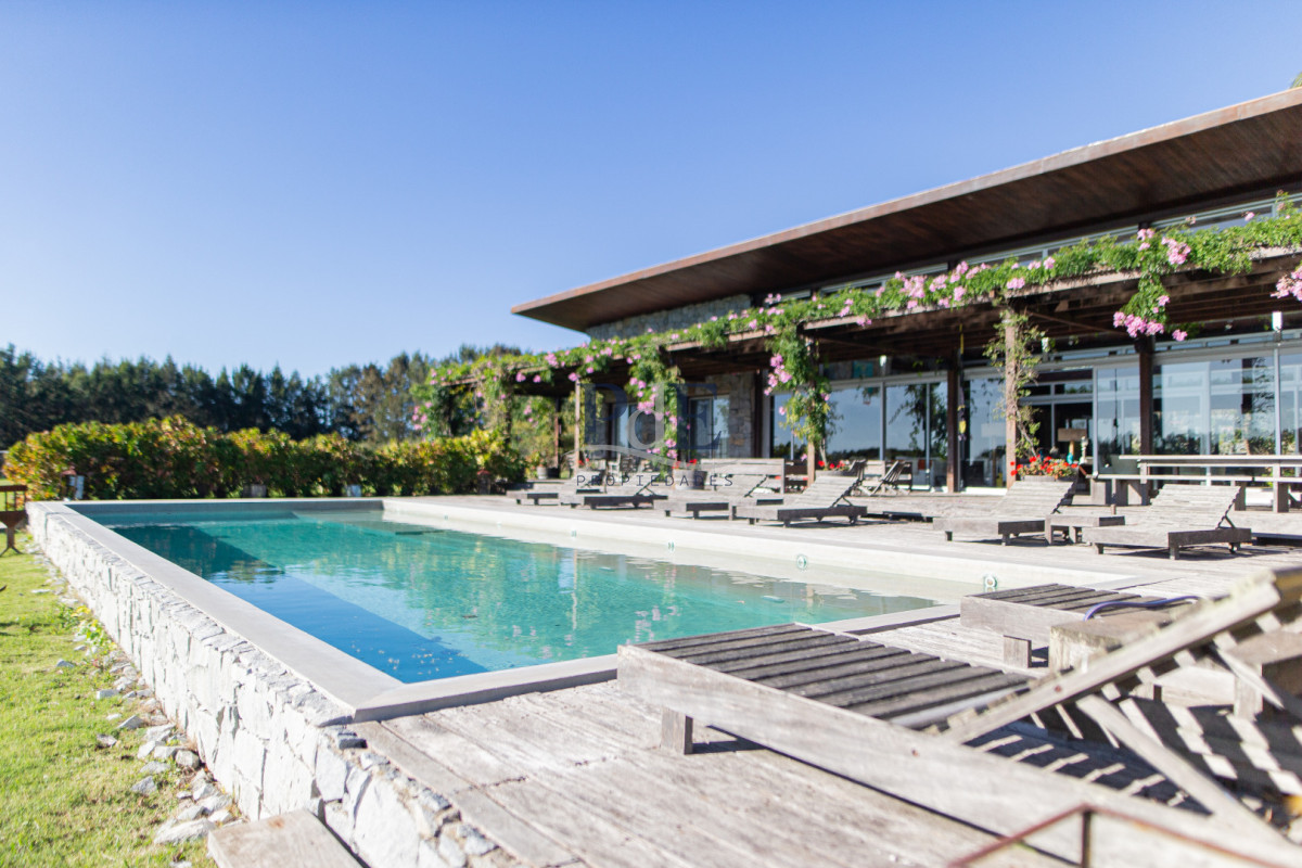 Chacra en venta | 5 dormitorios y 5 baños, living y comedor. Ubicación: La Barra, Punta del Este - Imagen 28