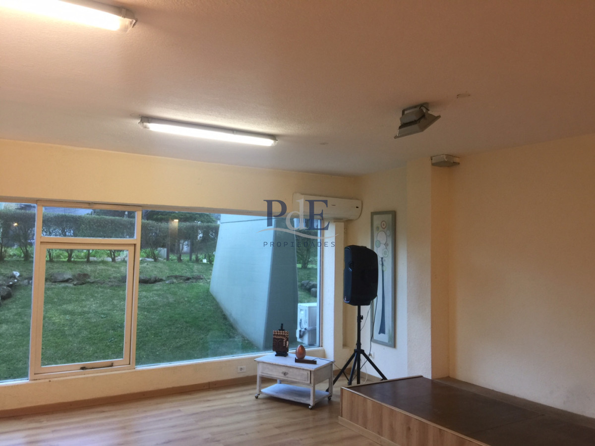 Local Comercial en Venta, Parada 12. Avenida Roosevelt - Imagen 2