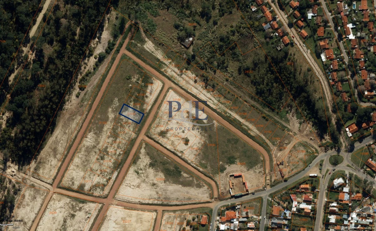 Terreno 600 m² en Sausalito, Maldonado · A 5 min Playa Mansa · Ley de Vivienda Promovida - Imagen 1