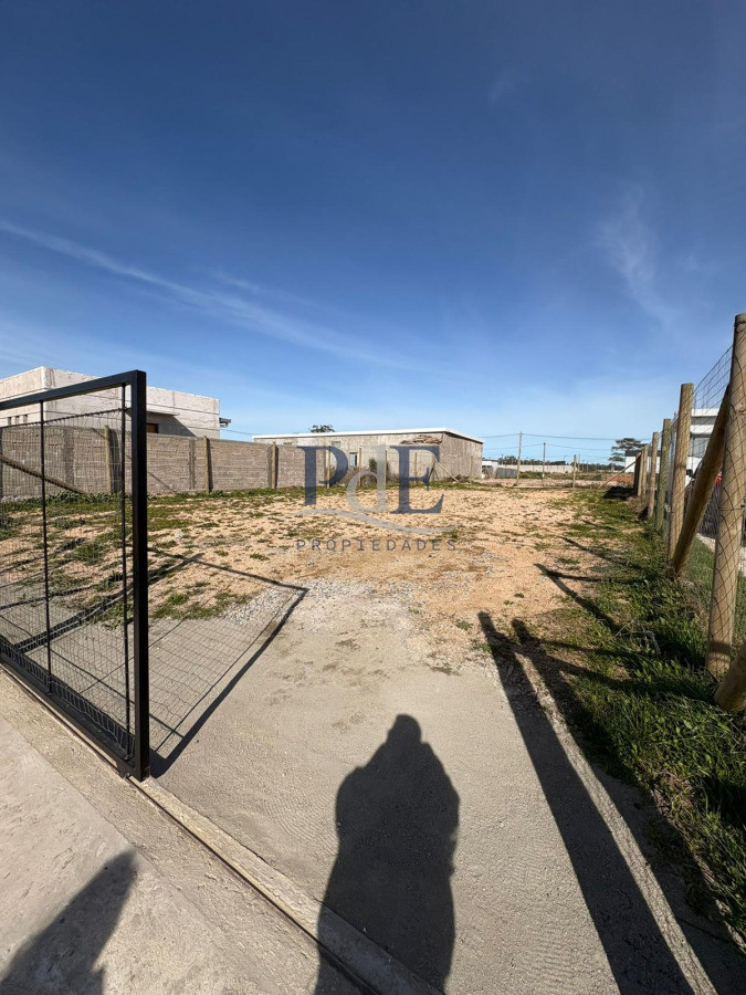 Terreno en alquiler - Imagen 1