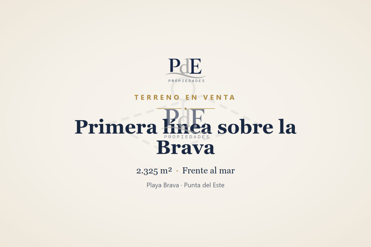 Terreno en venta | Frente al mar en primera línea, 2.325 m² para desarrollo. Ubicación: Playa Brava, Punta del Este