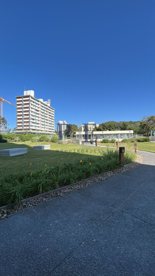 Apartamento a 50 metros de Playa Brava - Imagen 6