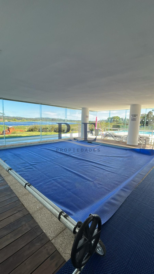 Apartamento en venta | Frente al mar, 3 dormitorios, 2 baños, parada 39 Playa Mansa. Ubicación: Maldonado - Imagen 16