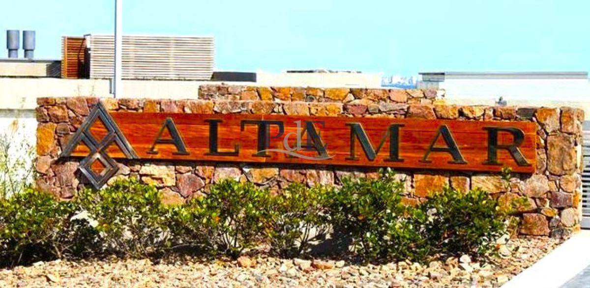 Apartamento en venta | Dúplex de 3 dormitorios a 250 m del mar en Altamar. Ubicación: Lomo de la Ballena, Punta Ballena - Imagen 1