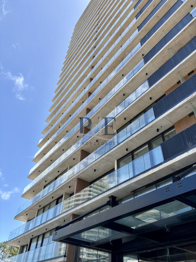 TORRES DEL ESTE | 2 dorm 2 baños desarrollo de lujo en Av. Chiverta, Punta del Este - Imagen 14
