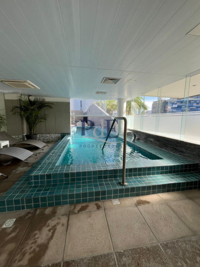 Apartamento en alquiler | 2 dormitorios y medio, Torre del Mar. Ubicación: Pine Beach, Punta del Este - Imagen 23