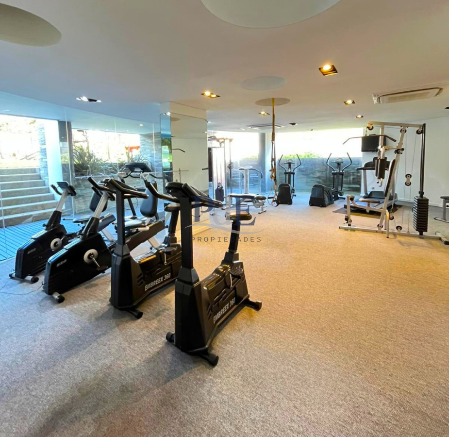 Apartamento en alquiler | 2 dormitorios y medio, Torre del Mar. Ubicación: Pine Beach, Punta del Este - Imagen 15