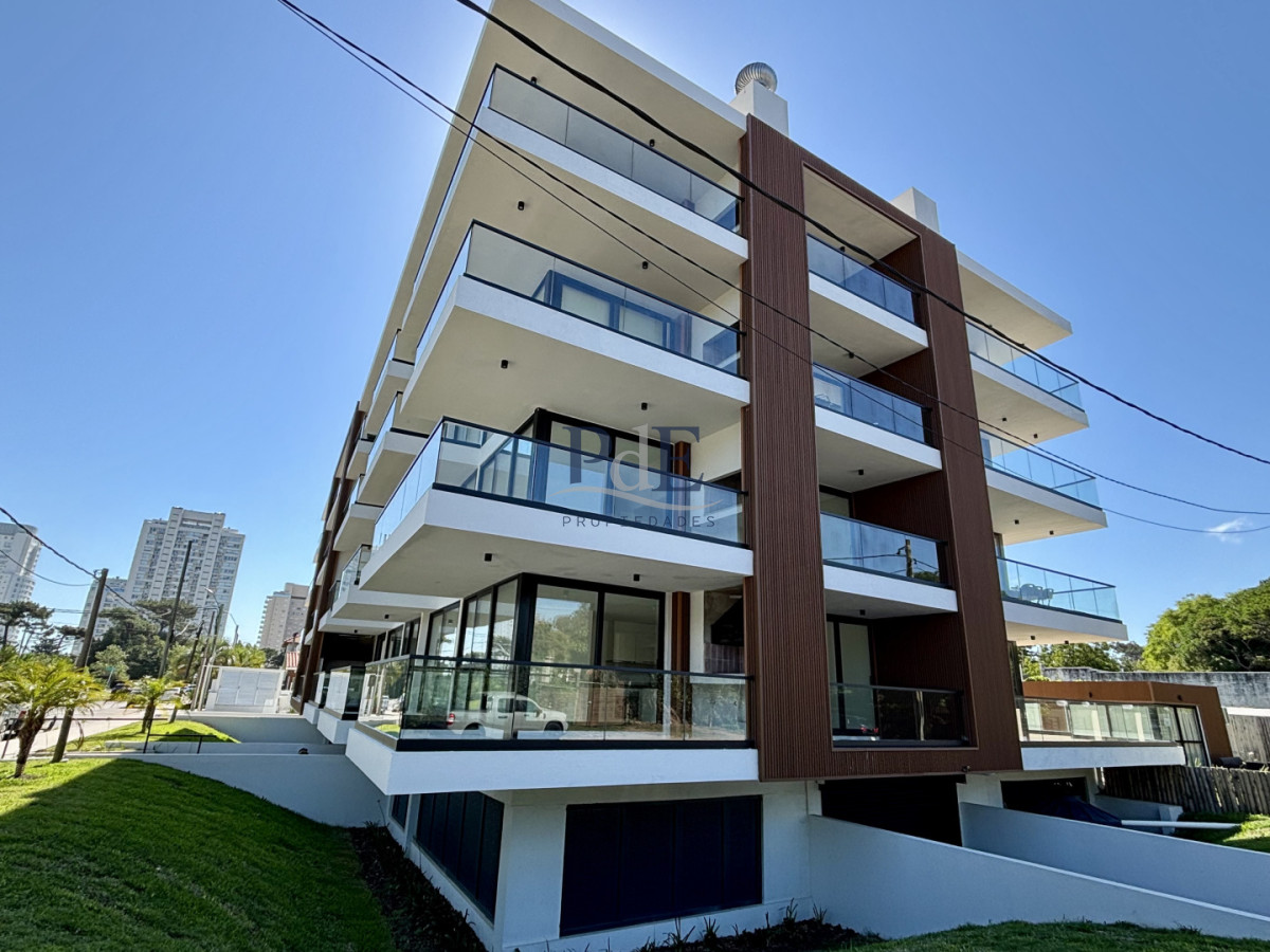 Playa Mansa Pda. 5 a 300m del Mar a Estrenar divino 1 Dormitorio. Punta del Este - Imagen 1