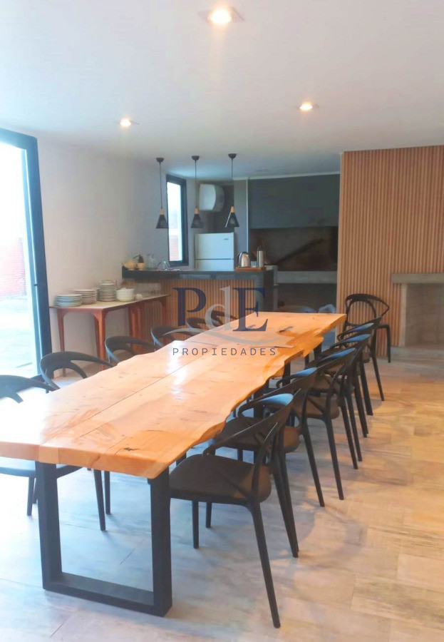 Apartamento en alquiler | Monoambiente en alquiler anual, a 100 m de Playa Brava. Ubicación: Aidy Grill, Punta del Este - Imagen 3