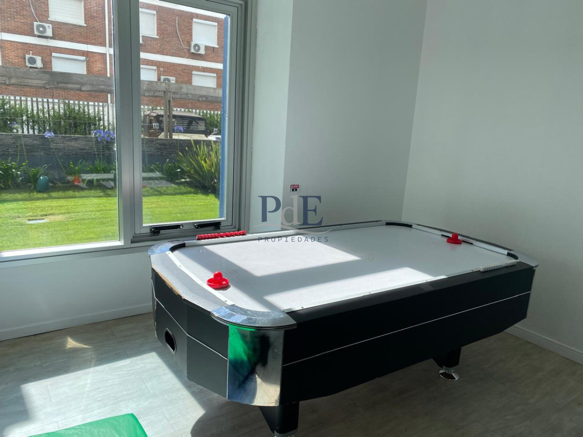 Avenida Chiverta - 3 dormitorios | Piso alto | Vista | Todos los servicios. - Imagen 56