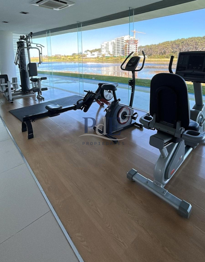 Penthouse en Venta en Terrazas de la Laguna sobre el lago frente al mar. - Imagen 17