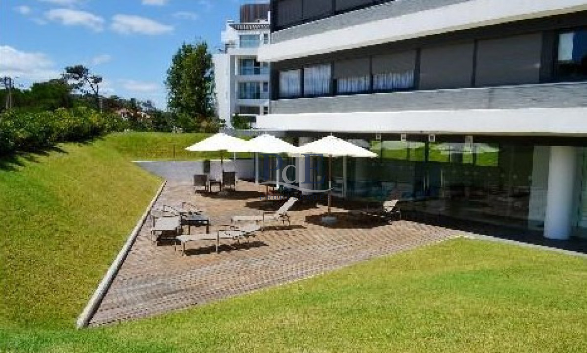 Apartamento en alquiler | 3 suites, frente al mar, Marigot Brava. Ubicación: Rincón del Indio, Punta del Este - Imagen 3