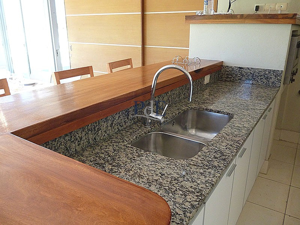 Apartamento en venta | The Forest Tower I, piso alto, 3 dormitorios, 2 suites, amoblado, a 50 m del mar. Ubicación: Aidy Grill, Punta del Este - Imagen 40