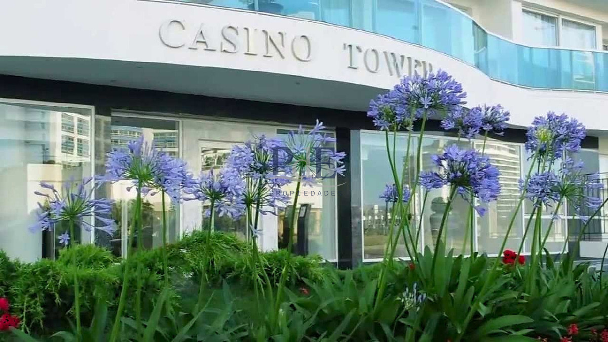 Apartamento en alquiler | 3 suites, Casino Tower, a 100 m del mar. Ubicación: Aidy Grill, Punta del Este - Imagen 1