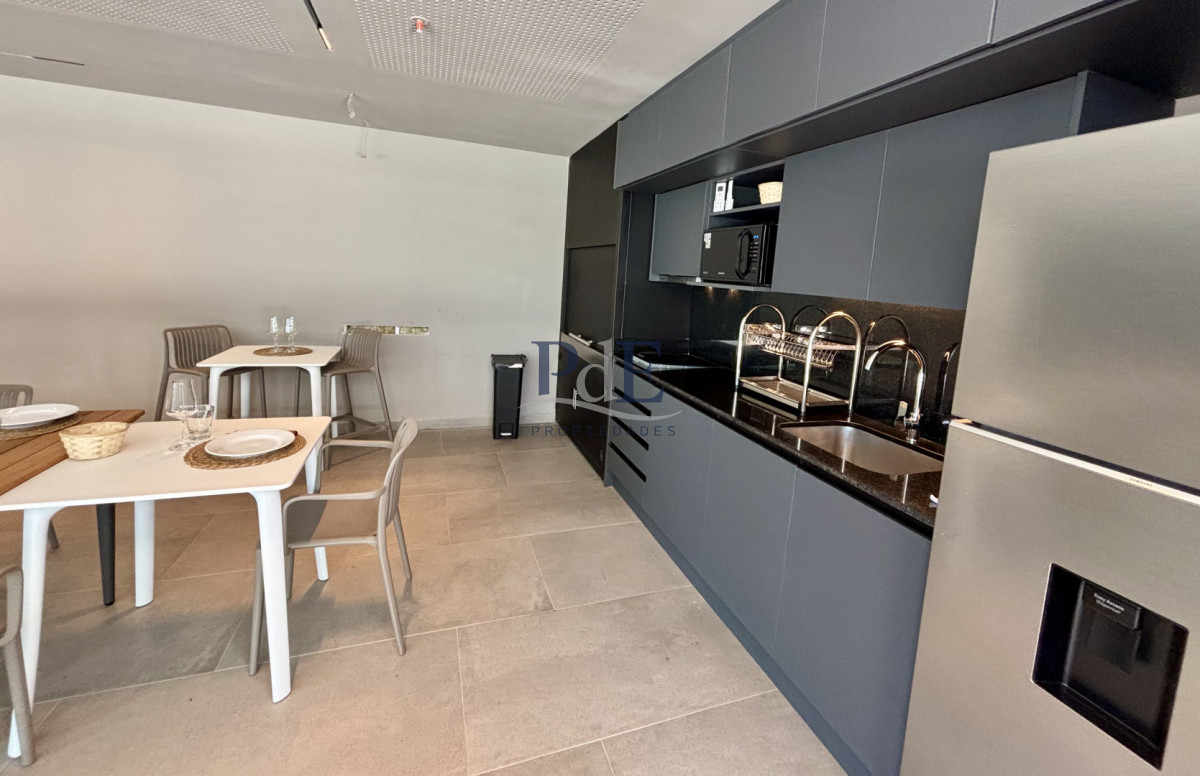 TORRES DEL ESTE | 2 dorm 2 baños desarrollo de lujo en Av. Chiverta, Punta del Este - Imagen 22