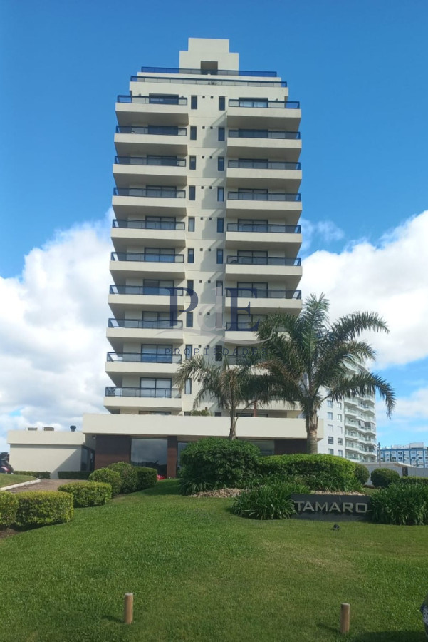 Venta apartamento 1 dormitorio a mts del mar playa Brava