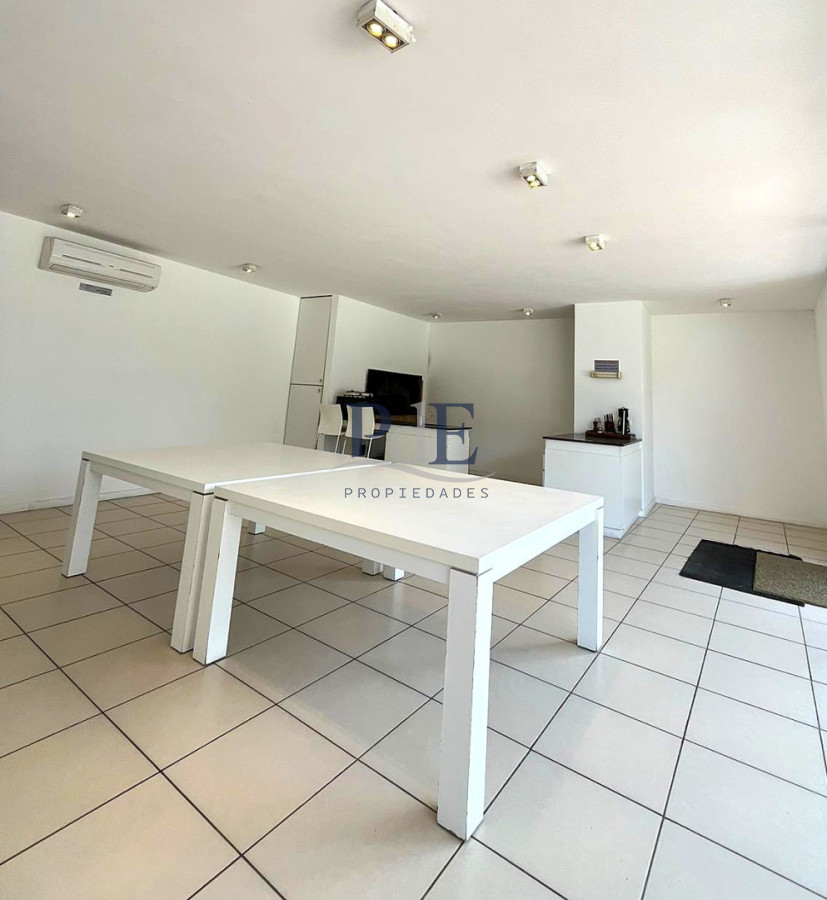 Apartamento en alquiler | 2 dormitorios y medio, Torre del Mar. Ubicación: Pine Beach, Punta del Este - Imagen 21