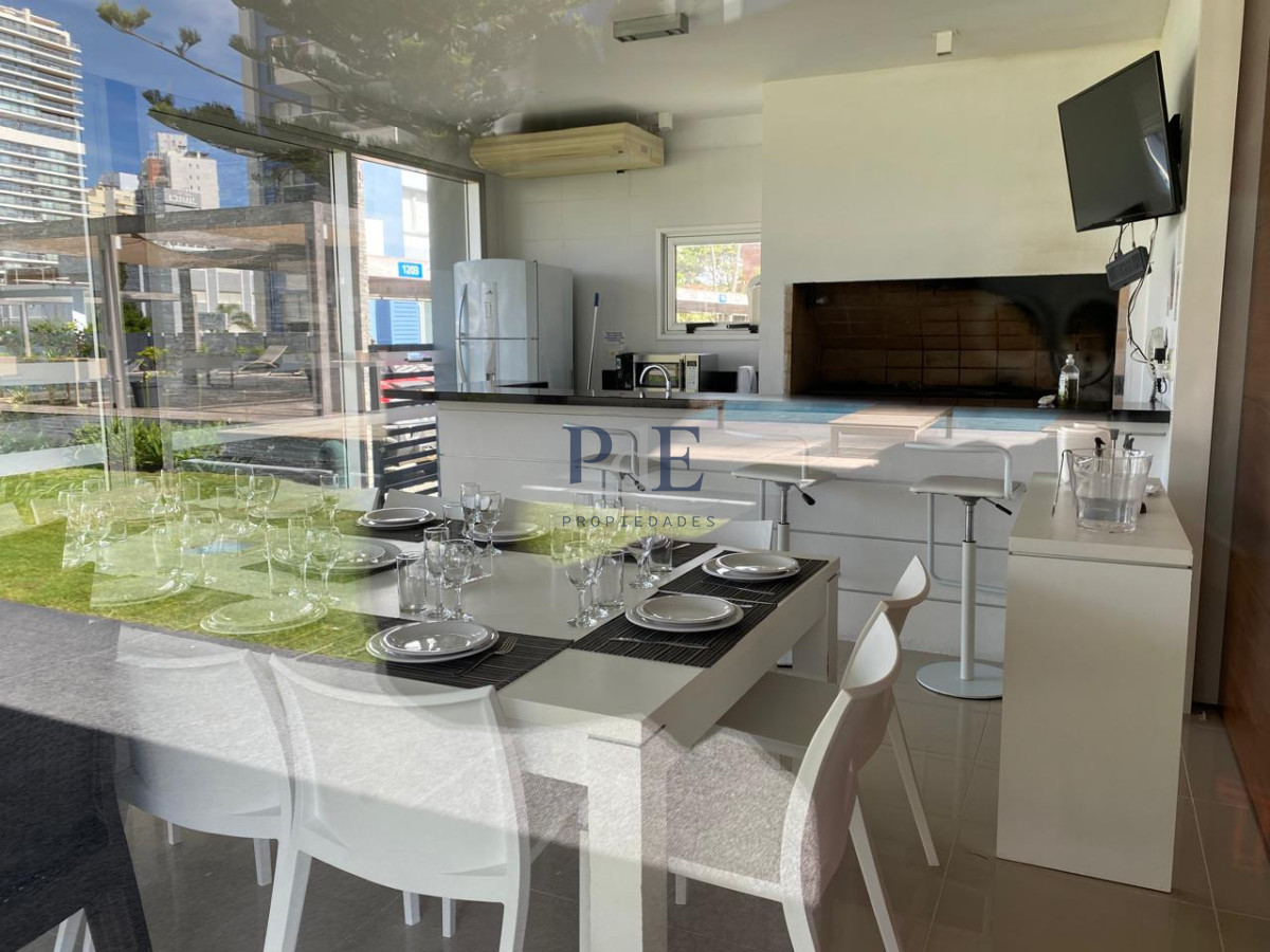 Avenida Chiverta - 3 dormitorios | Piso alto | Vista | Todos los servicios. - Imagen 54