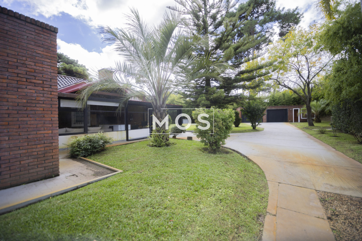 Casa ID.3337 - VENTA CASA REMODELADA A PASOS DEL PUNTA SHOPPING 