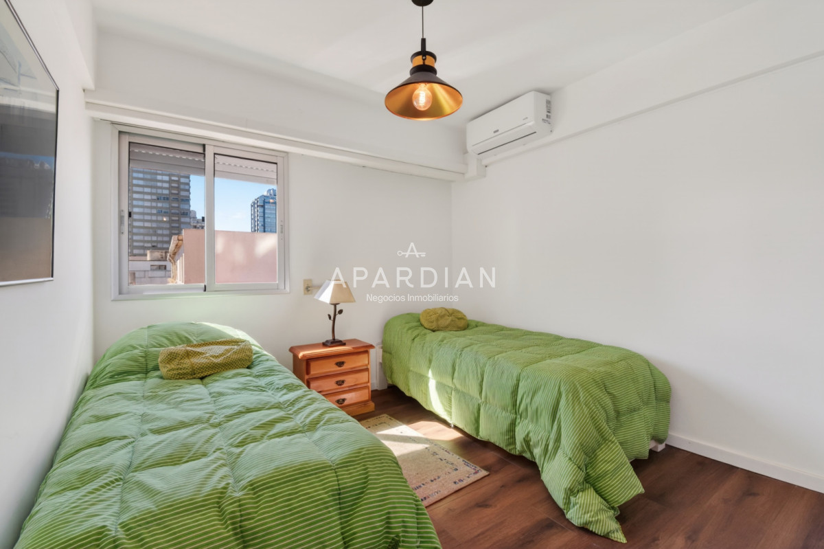 Apartamento ID.21099532 - VENTA APARTAMENTO REMODELADO 2 D 2 B EN PENINSULA