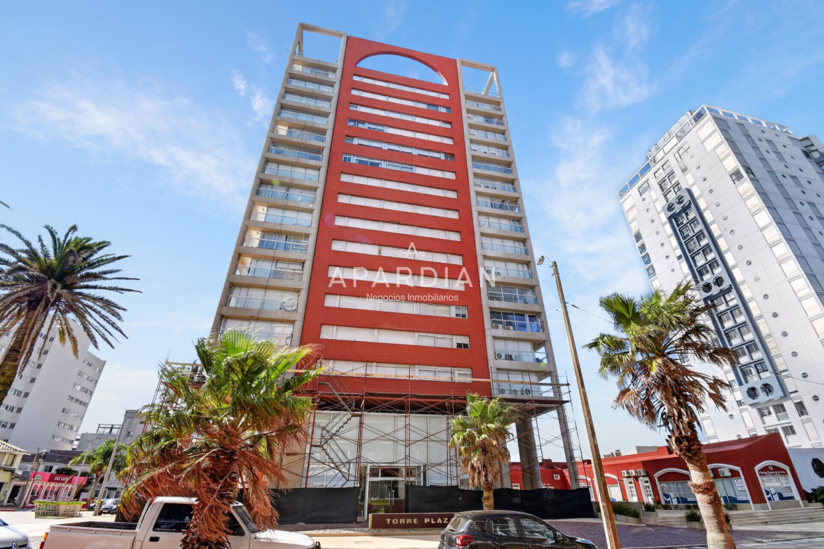 Apartamento ID.21099532 - VENTA APARTAMENTO REMODELADO 2 D 2 B EN PENINSULA