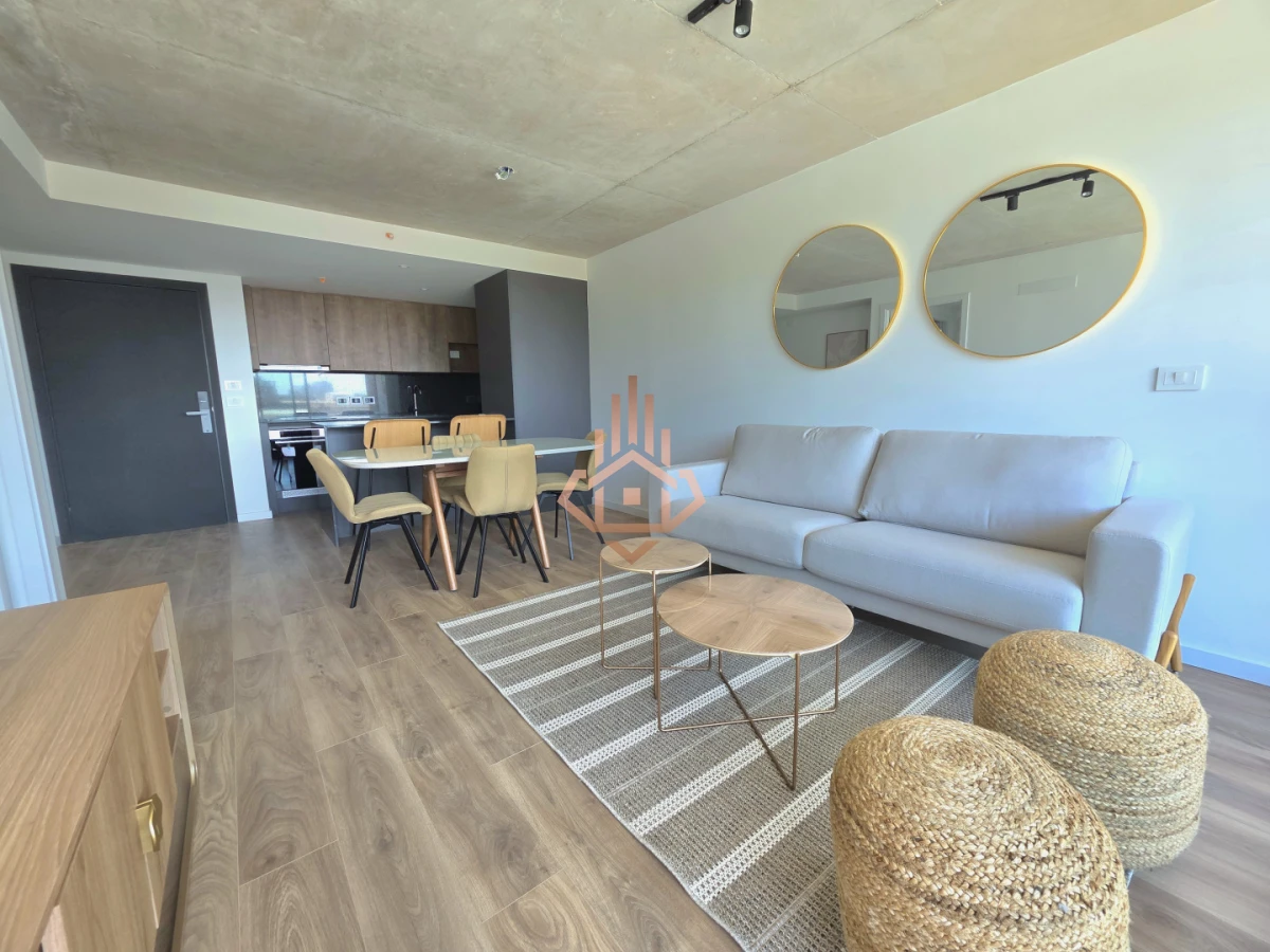 Apartamento en venta 2 dormitorios en Torres del este