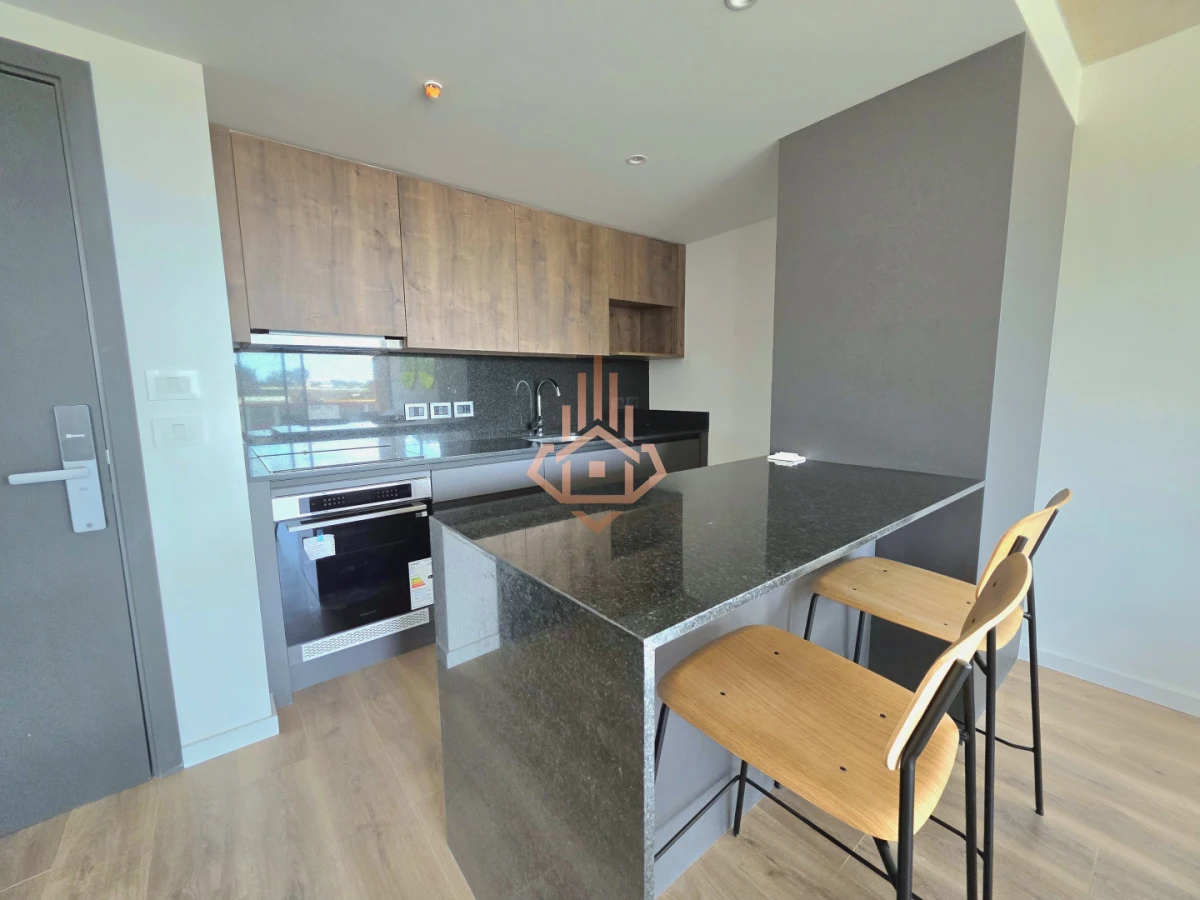 Apartamento en venta 2 dormitorios en Torres del este