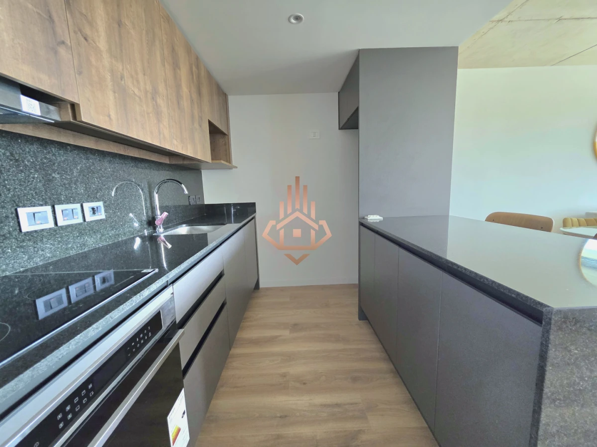 Apartamento en venta 2 dormitorios en Torres del este