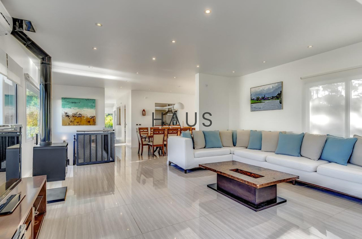 Casa ID.516 - Moderna casa en Montoya, a pasos del mar y de todos los servicios