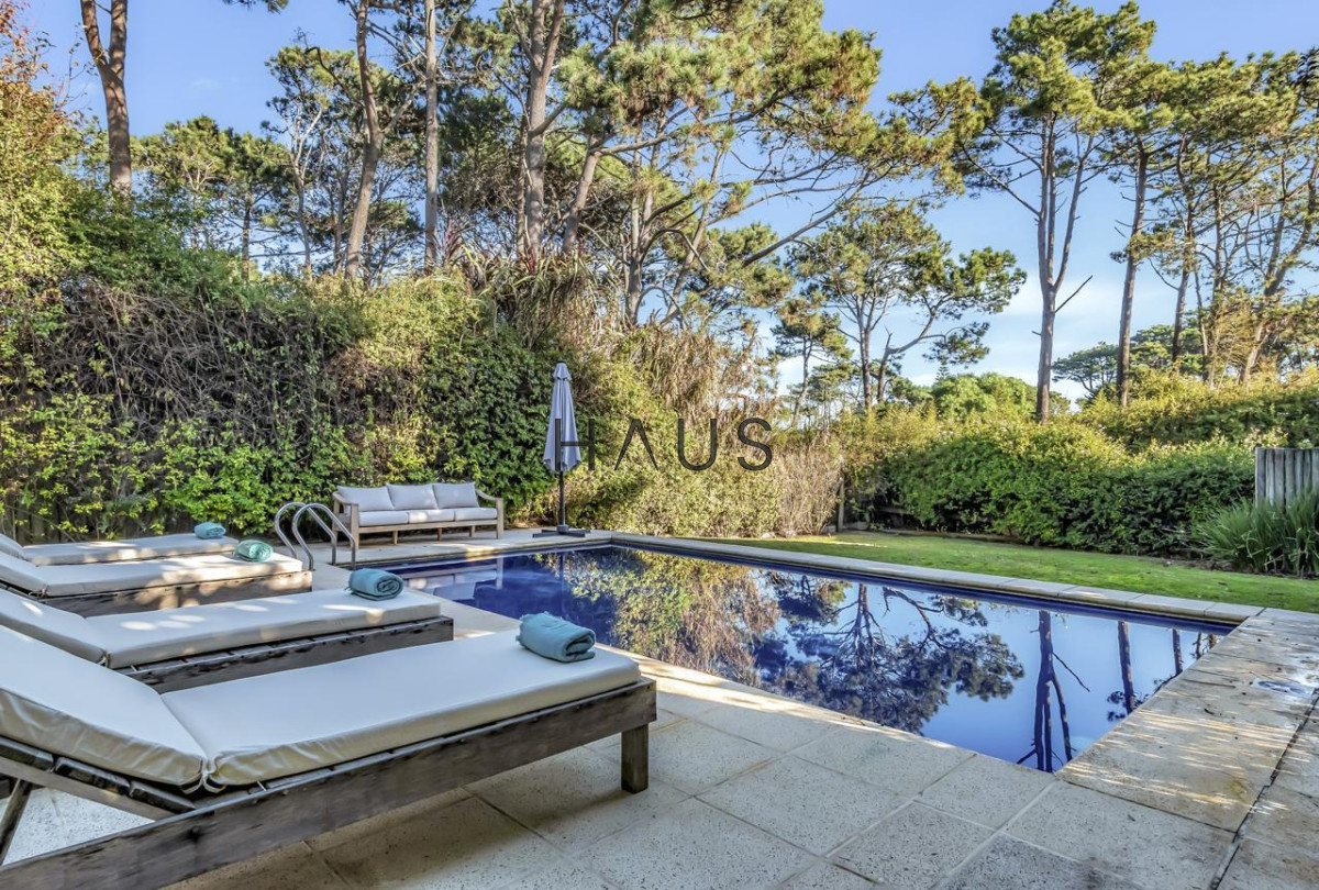 Casa ID.516 - Moderna casa en Montoya, a pasos del mar y de todos los servicios