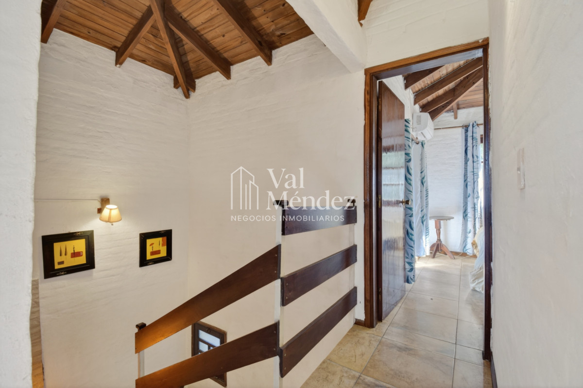 Casa ID.3868 - VENTA CASA DE 3 DORMITORIOS EN EL CHORRO