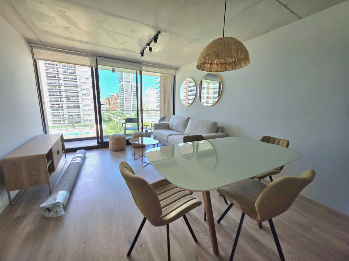 Imagen de Apartamento en venta 2 dormitorios en Torres del Este