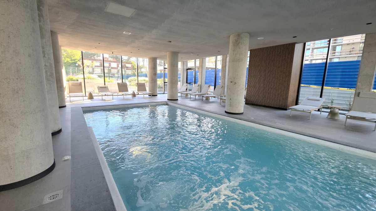 Apartamento ID.21098764 - VENTA UNIDAD ESQUINERA EN TORRES DEL ESTE PISO ALTO