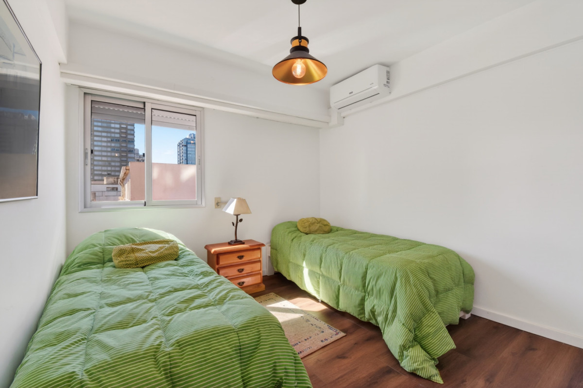 Apartamento ID.21098778 - VENTA APARTAMENTO REMODELADO 2 D 2 B EN PENINSULA