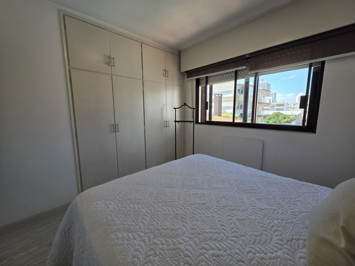 Apartamento ID.21098637 - Alquiler anual en peninsula!