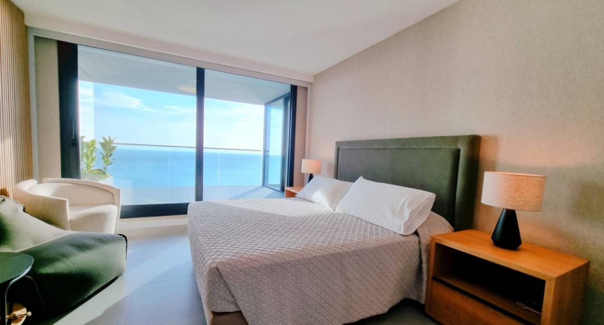 Apartamento ID.21098507 - Apartamento en alquiler 3 dormitorios en Zona Mansa