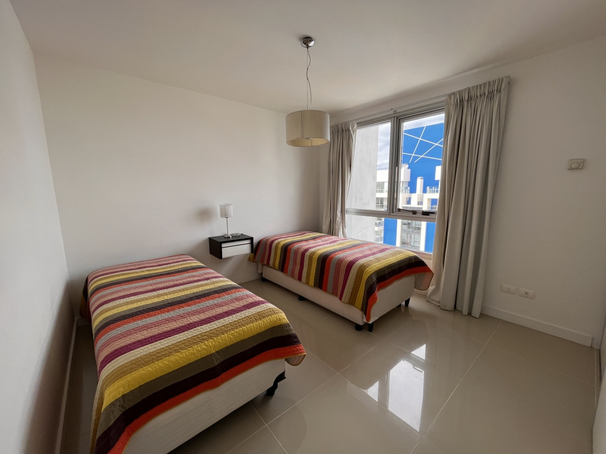 Apartamento ID.21098516 - PUNTA DEL ESTE zona CHIVERTA