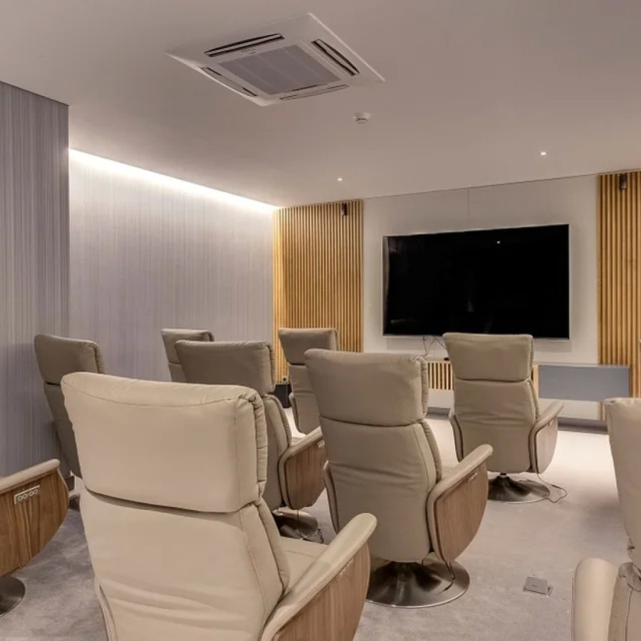 Apartamento ID.21098507 - Apartamento en alquiler 3 dormitorios en Zona Mansa