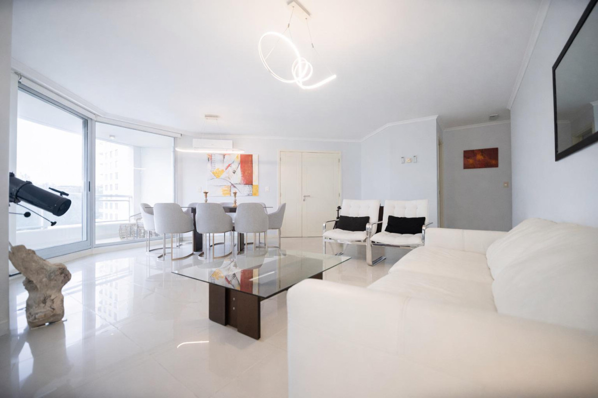 Apartamento ID.21098749 - Venta 3 suites mas dependencia en ocean drive 1