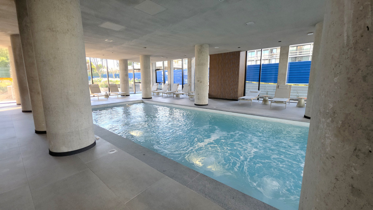 Apartamento ID.21098764 - VENTA UNIDAD ESQUINERA EN TORRES DEL ESTE PISO ALTO