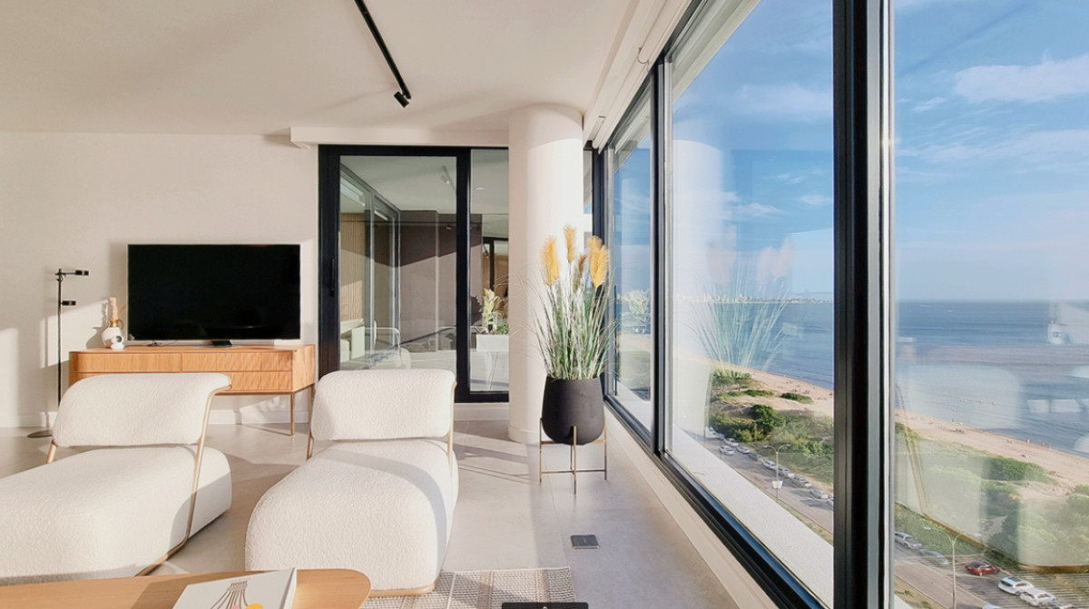 Apartamento ID.21098507 - Apartamento en alquiler 3 dormitorios en Zona Mansa