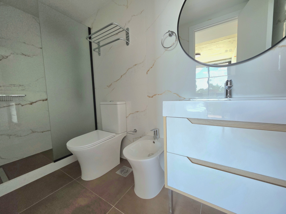 Apartamento ID.21098235 - Apartamento en venta 2 dormitorios en Torres del este