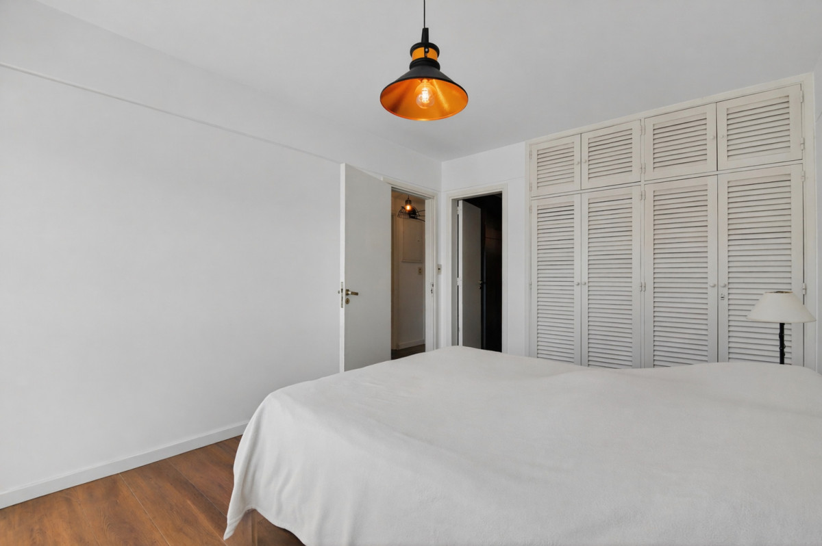Apartamento ID.21098778 - VENTA APARTAMENTO REMODELADO 2 D 2 B EN PENINSULA
