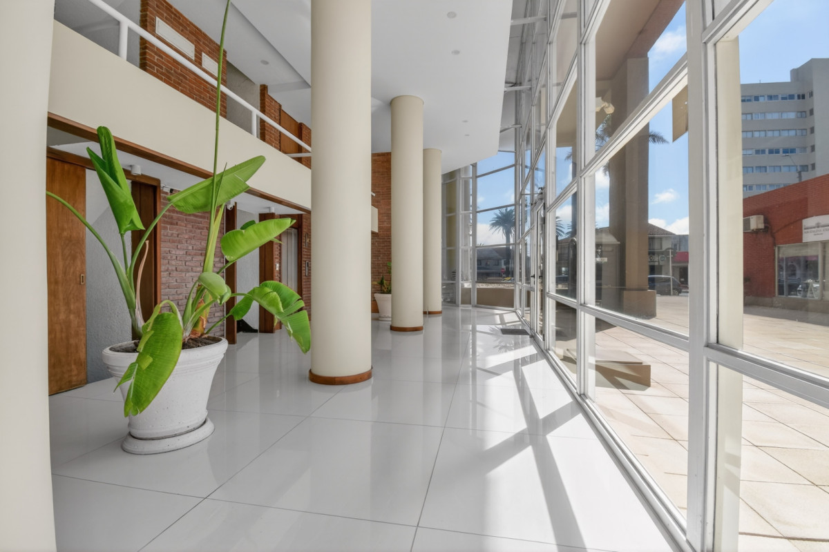 Apartamento ID.21098778 - VENTA APARTAMENTO REMODELADO 2 D 2 B EN PENINSULA