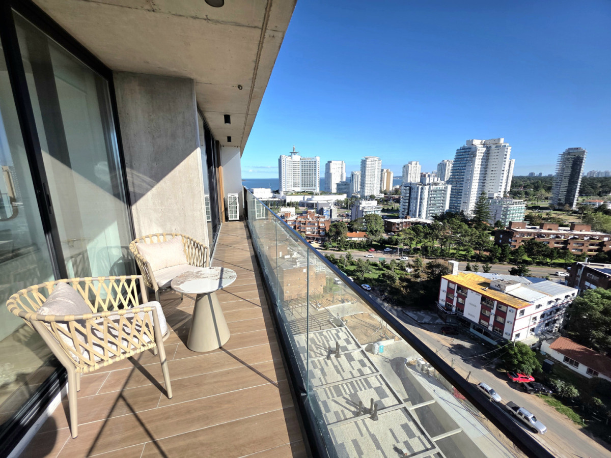 Apartamento ID.21098764 - VENTA UNIDAD ESQUINERA EN TORRES DEL ESTE PISO ALTO